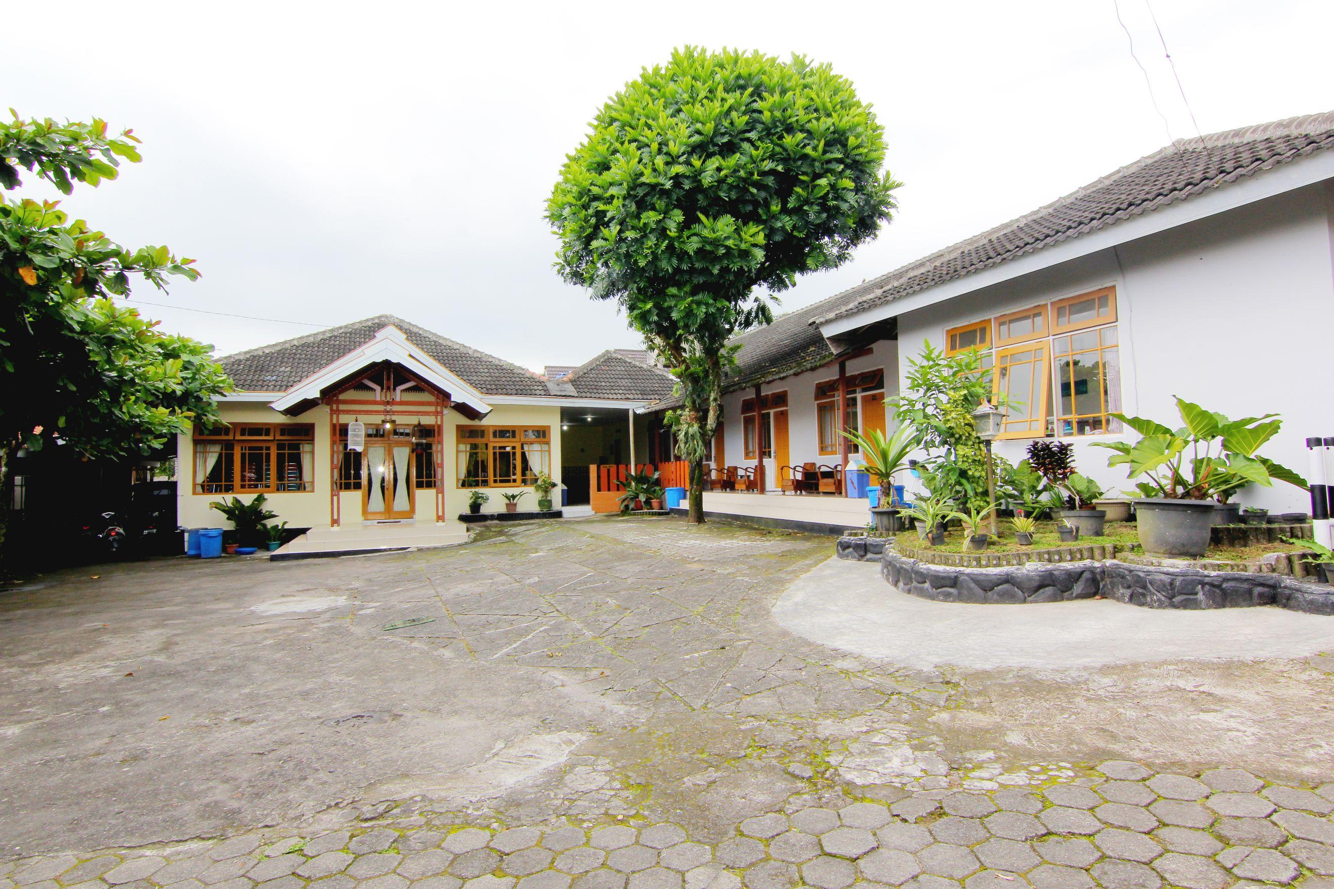 Wijaya 2 Wisma tamu Kaliurang